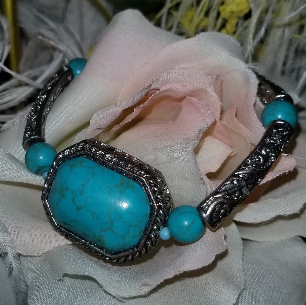 Real Turquoise strech bracelet ♡